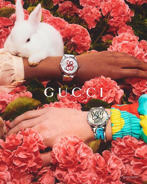 gucci white rabbit